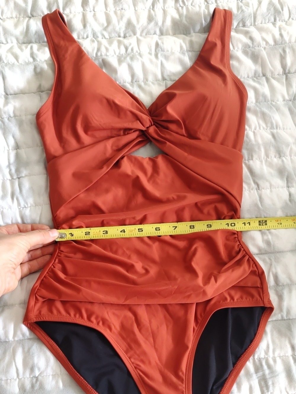 New!DKNY Y2K Women's Standard Twist Front Keyhole One Piece Swimsuit Rust Orange - Picture 8 of 9